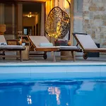 Beti With Heated Pool بيت للعطل *
