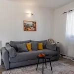 Beti With Heated Pool بيت للعطل فرسي