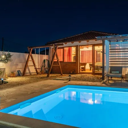 Beti With Heated Pool 브르시