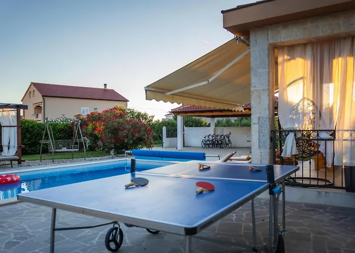 Beti With Heated Pool * Vrsi
