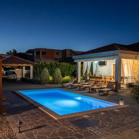 Beti With Heated Pool Holiday home *