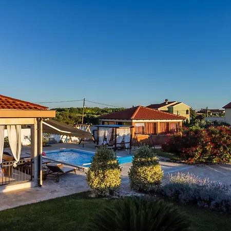 Beti With Heated Pool Holiday home *